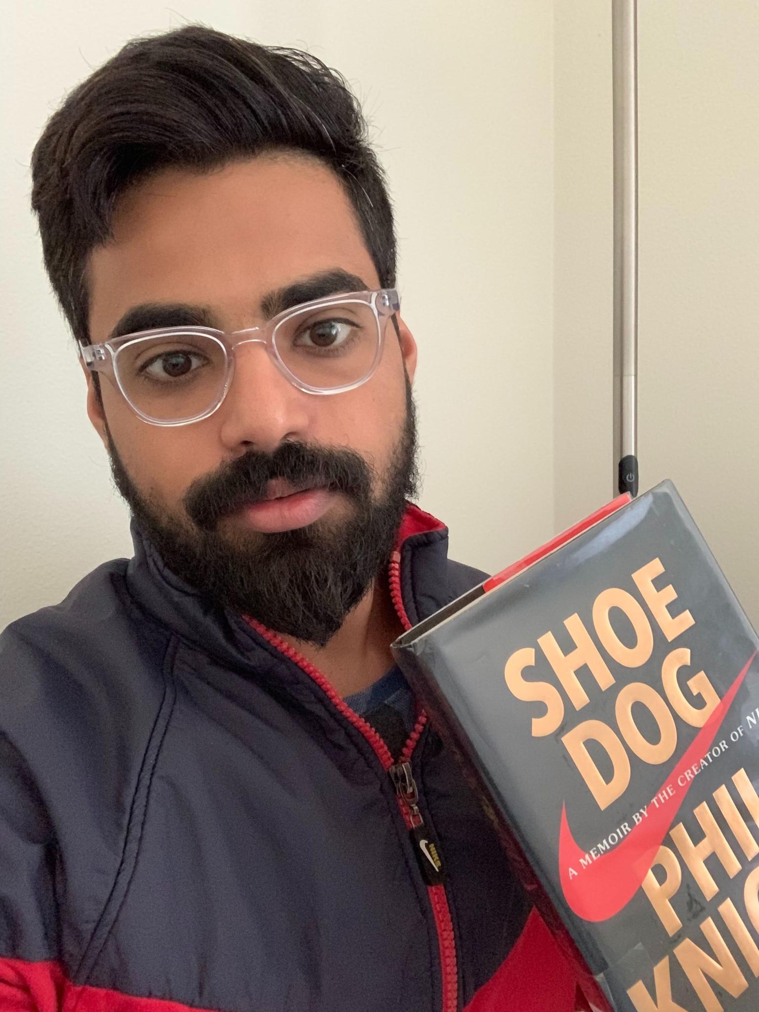 Book Review: Shoe Dog